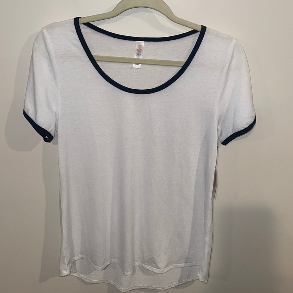 Lularoe Classic T top size small